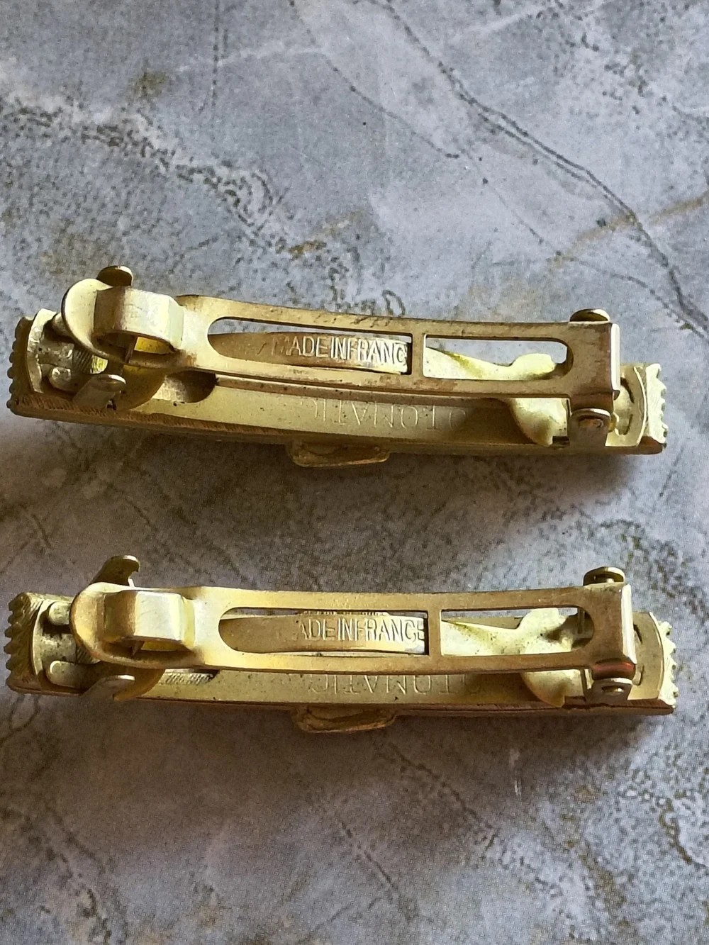 Vintage French Otomatic Gold-tone Buckle Hair Clips